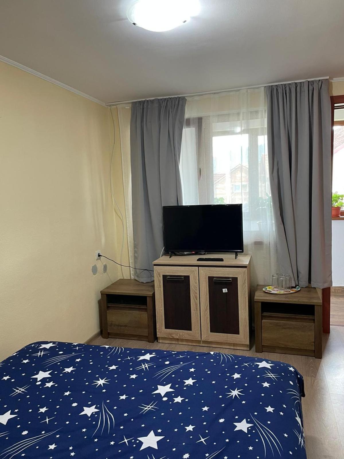 Casa Noastra Apartment Calimanesti Exterior photo